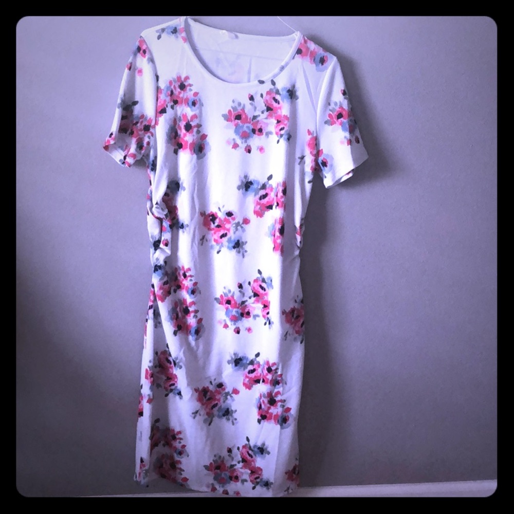 Free gift w purchase! Pink blush maternity dress